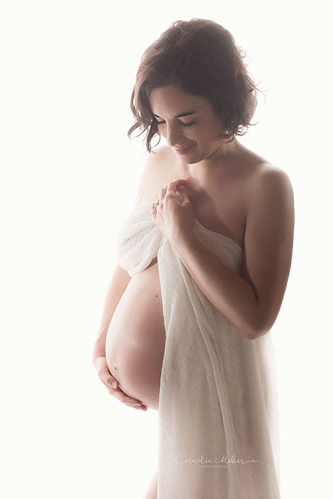 Schwangerschaftsfotografie Schwangerschaftsbilder maternity Babybauch Shooting Mom to be Mutterschaft Familienfotos Cornelia Moebes Photography Zug Zürich