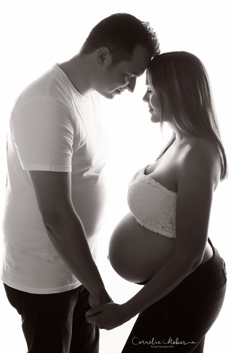 Neugeborenenfotografie Neugeborenenfotos Newbornportraits Newbornshoot Newborn Baby Photographer Babyshoot Babyfotografie Portrait Familie Cornelia Moebes Photography