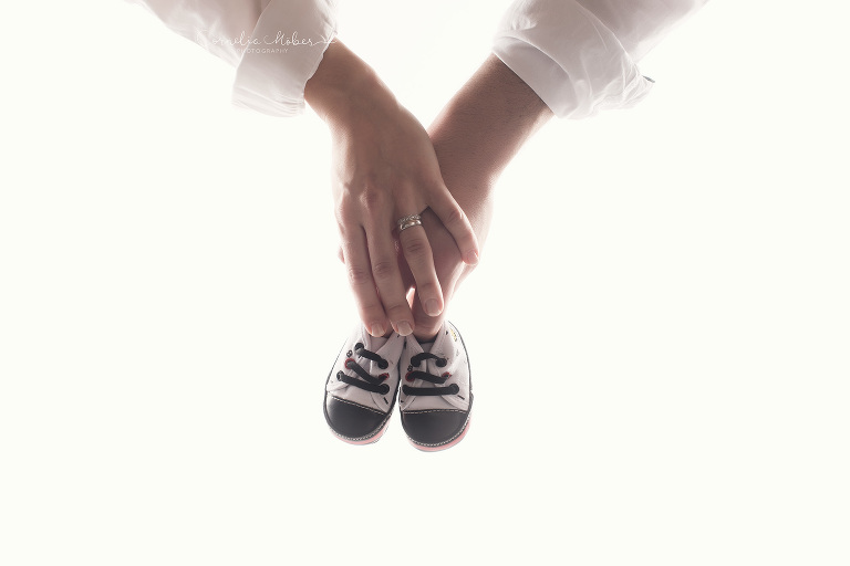 Schwangerschaftsfotografie Schwangerschaftsbilder maternity Babybauch Shooting Mom to be Mutterschaft Familienfotos Cornelia Moebes Photography Zug Zürich