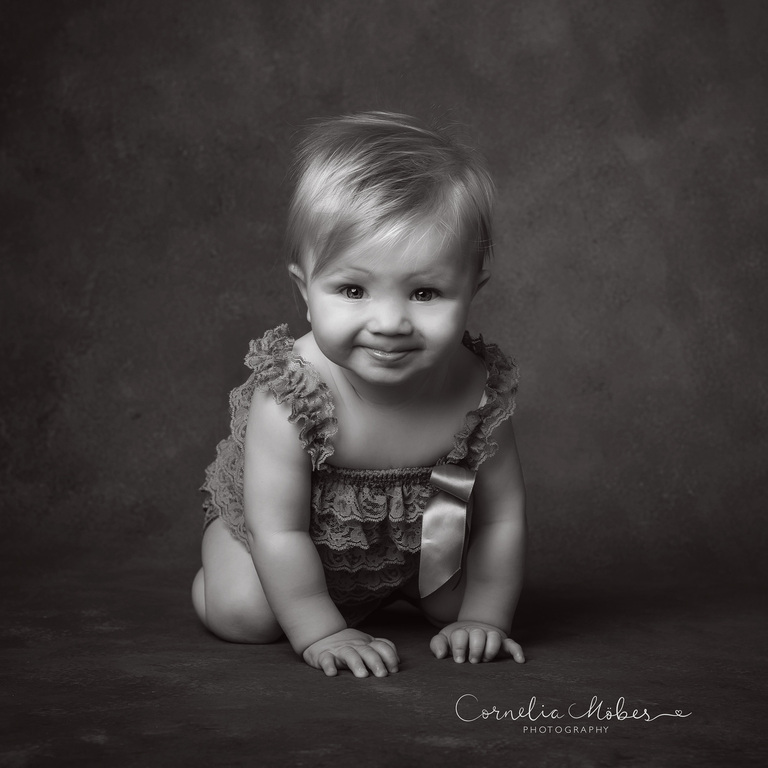 Babyfotos Babyfotografie Baby Photographer Cornelia Moebes Photography